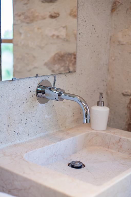 Les Champs De Provence Bed & Breakfast La Baume-de-Transit Exterior foto